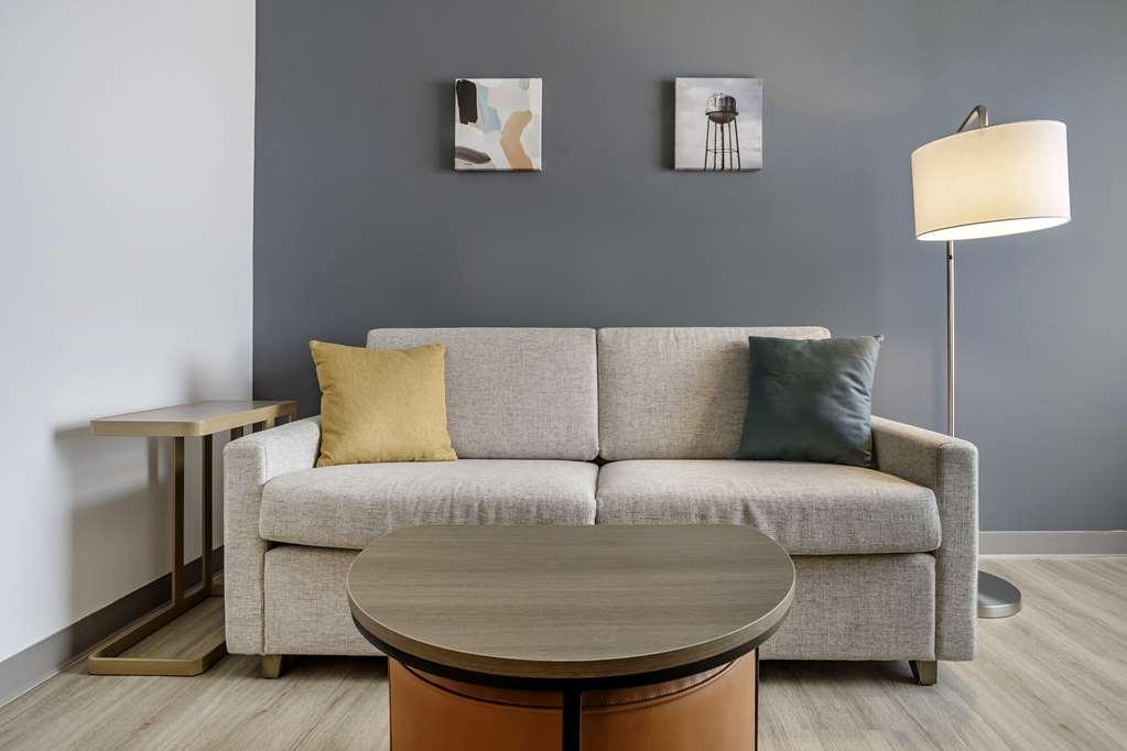 Comfort Inn & Suites Newark Liberty International Airport 部屋 写真