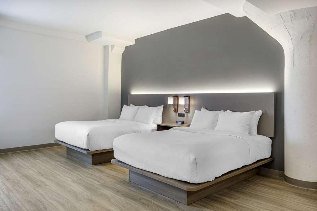 Comfort Inn & Suites Newark Liberty International Airport 部屋 写真