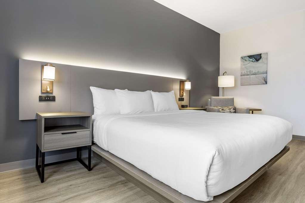 Comfort Inn & Suites Newark Liberty International Airport 部屋 写真