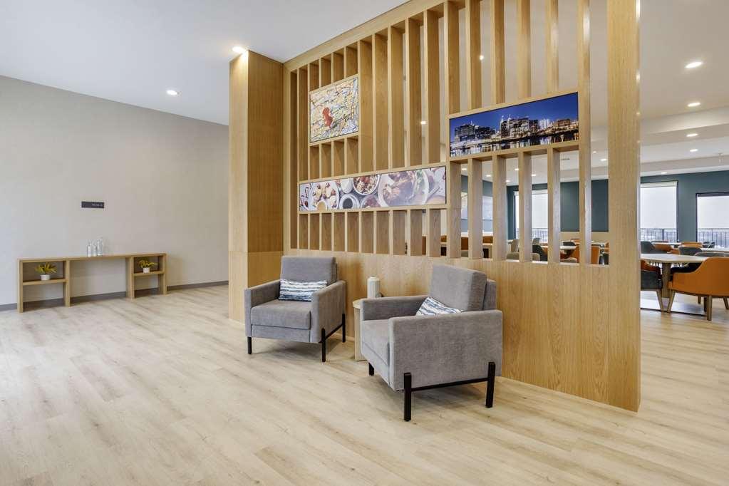 Comfort Inn & Suites Newark Liberty International Airport レストラン 写真