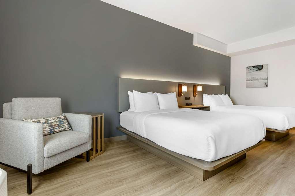 Comfort Inn & Suites Newark Liberty International Airport 部屋 写真